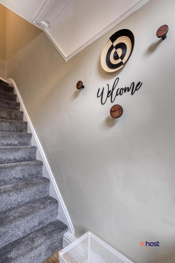 Host Liverpool - Artsy Stadium Suite, City Center & Garden Exterior photo